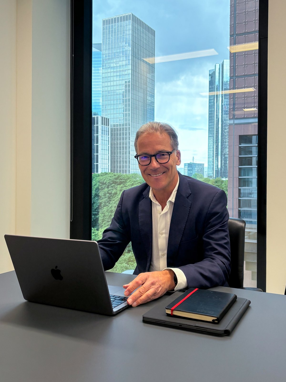 Philipp von Holst — Legal Advisor, Smart Companion